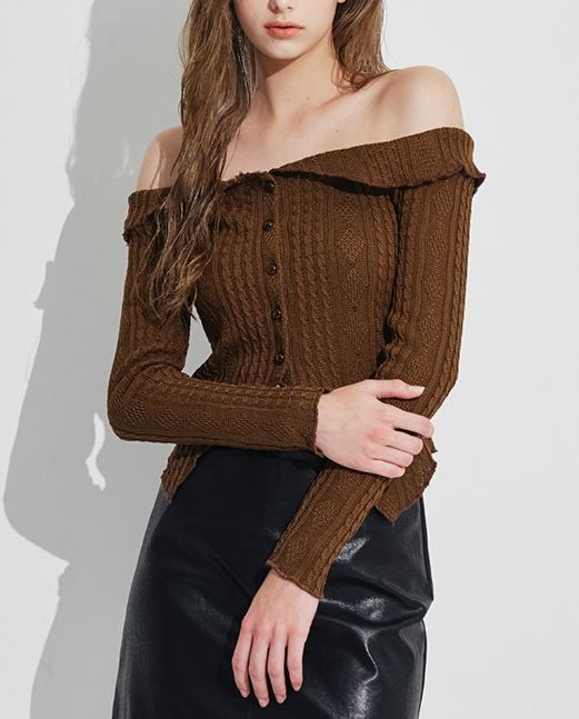  Dorothy Off shoulder knit [Brown]